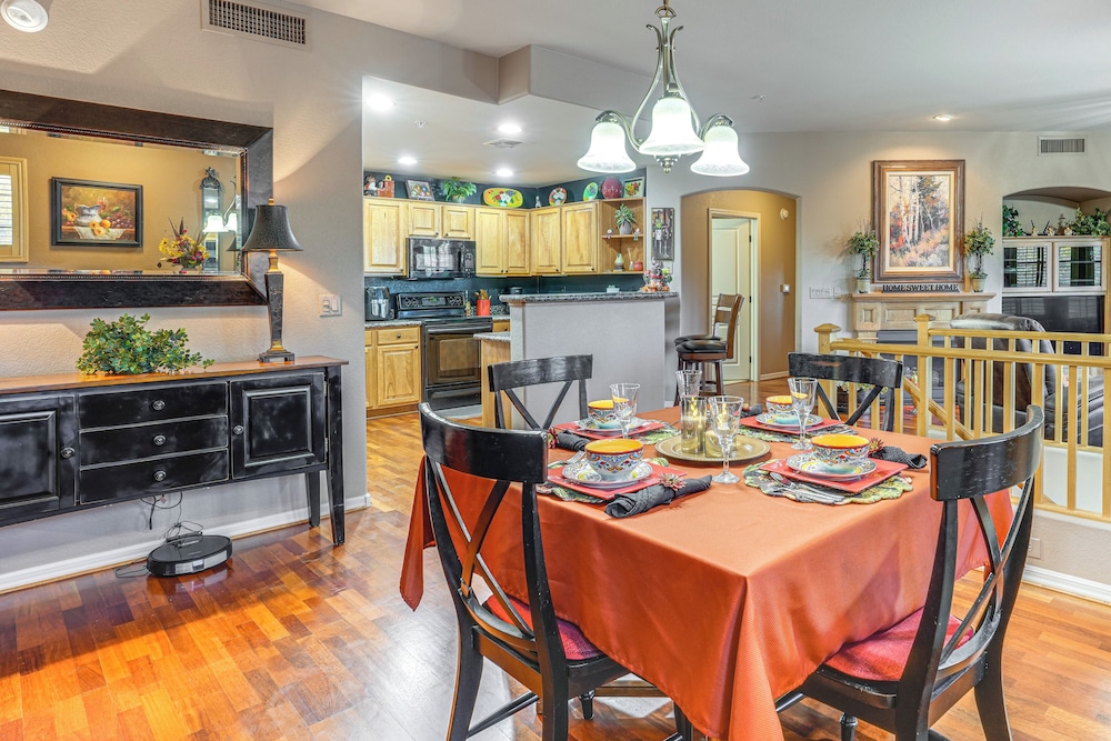 Stay, Work & Golf! Prescott Condo w/ WFH Setup