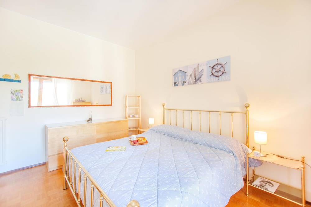 Le Orchidee 14 by Wonderful Italy