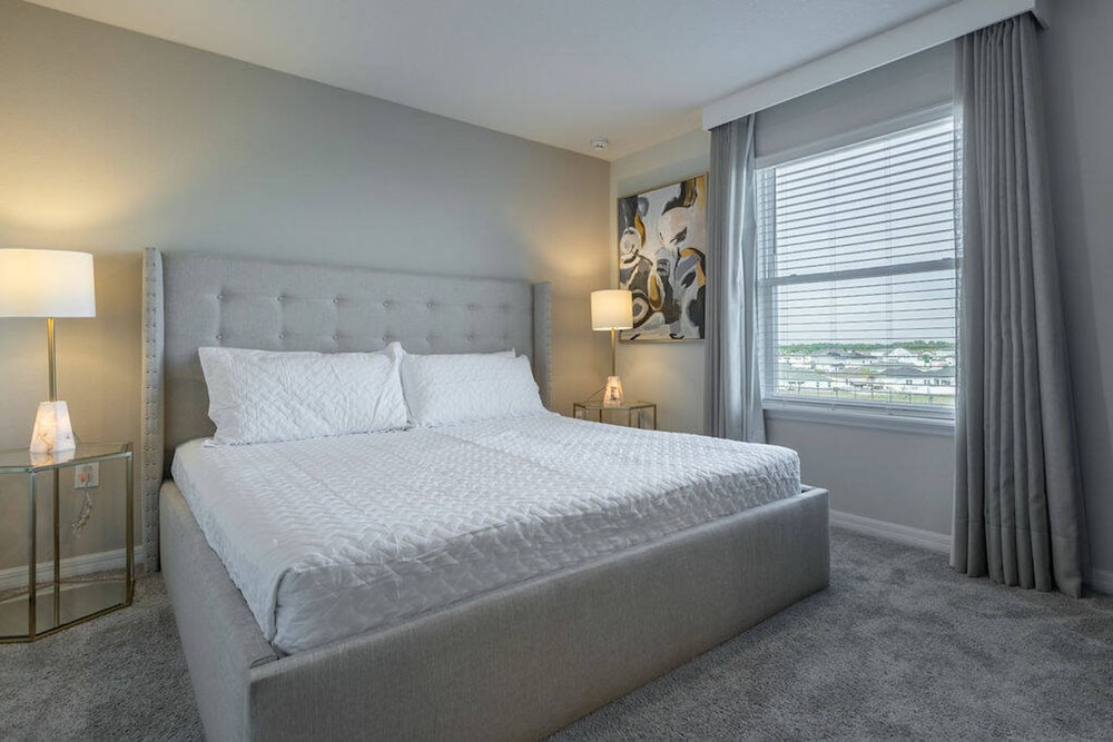 Brand NEW 10bedrooms At Windsor Island