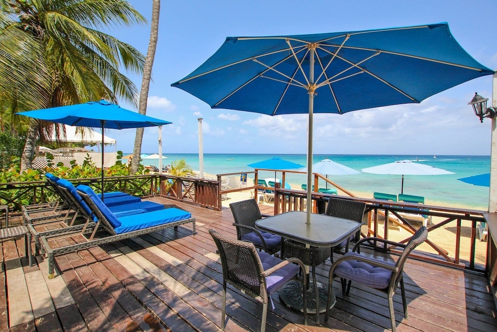 Bora Bora Lower 2 Bedroom Apts