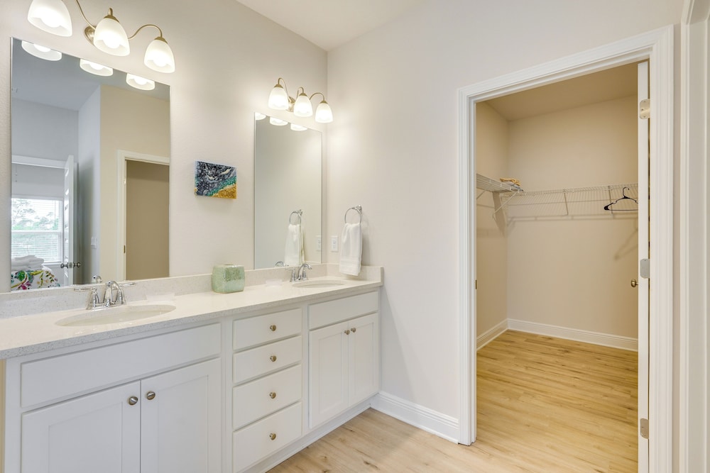 Port St Joe Home w/ Beach & Boardwalk Access!
