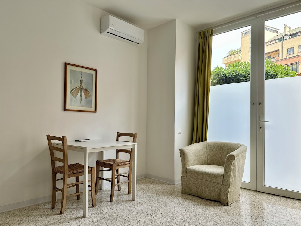 Navigli Apartments