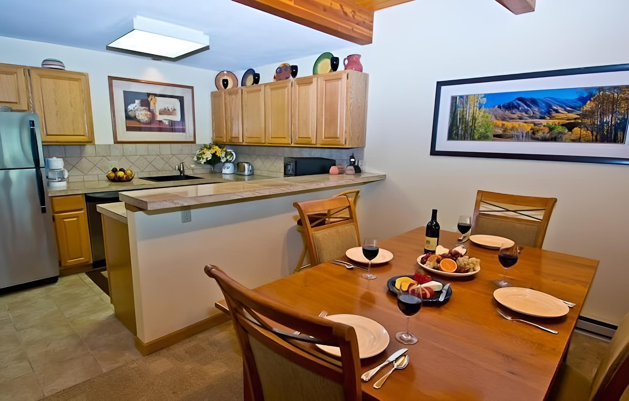 Riverside by Telluride Alpine Lodging view 4