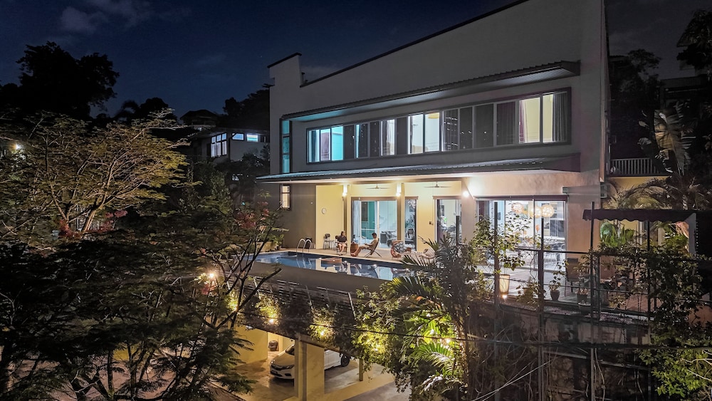 38Pax Flame of the Forest Retreat Villa KL by Verano