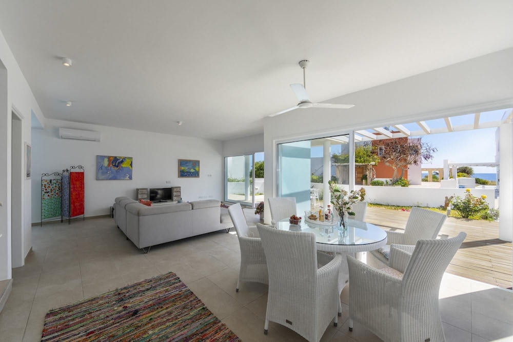 Protaras Villa Oceania