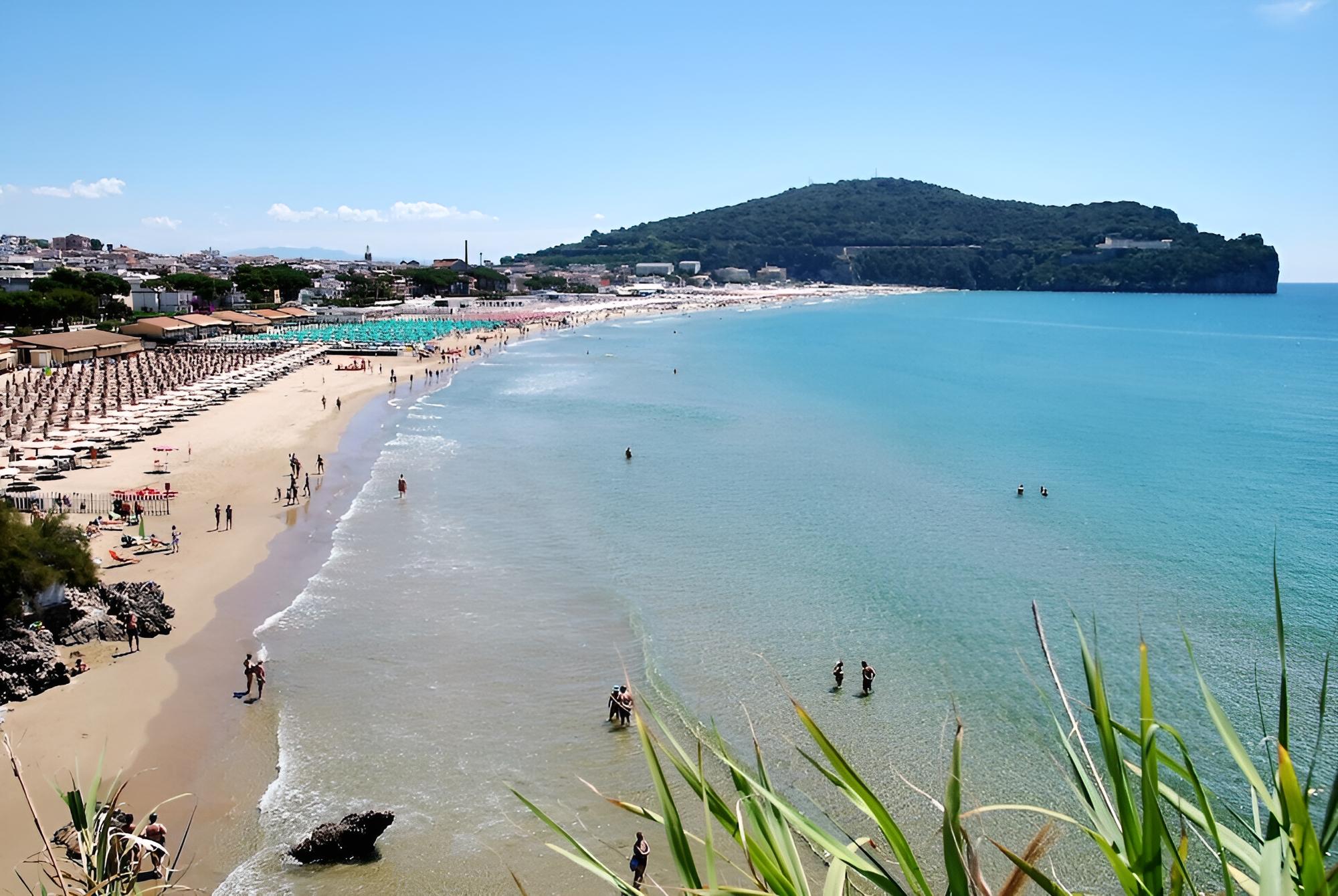 Loft Gizia 150 Metres From the sea view 5