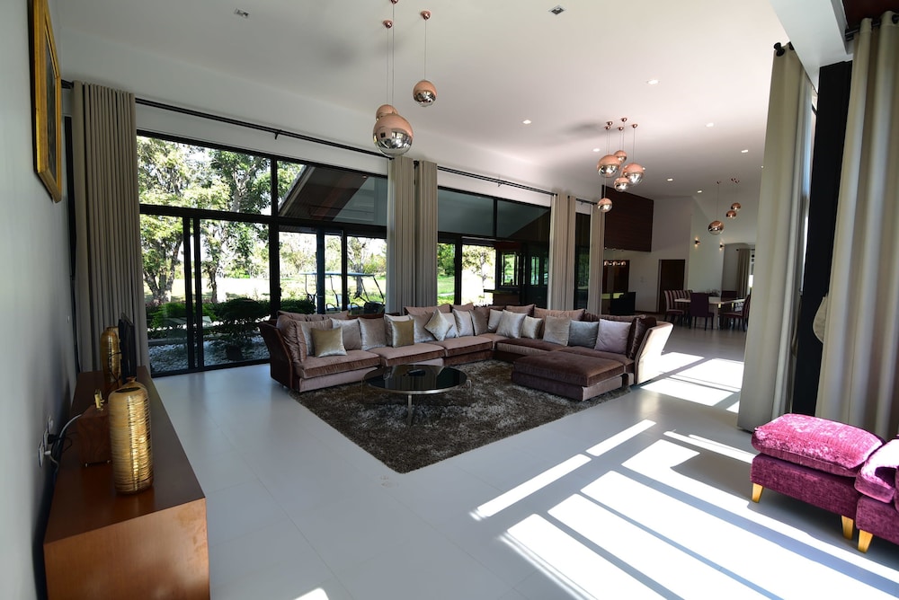 Monlada Khaoyai