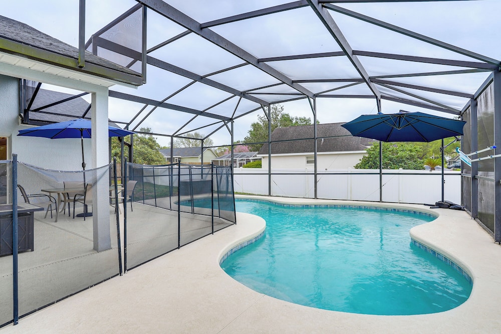 Disney World Family Retreat w/ Private Pool!