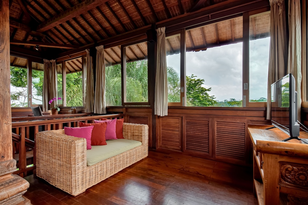 Villa Atas Awan