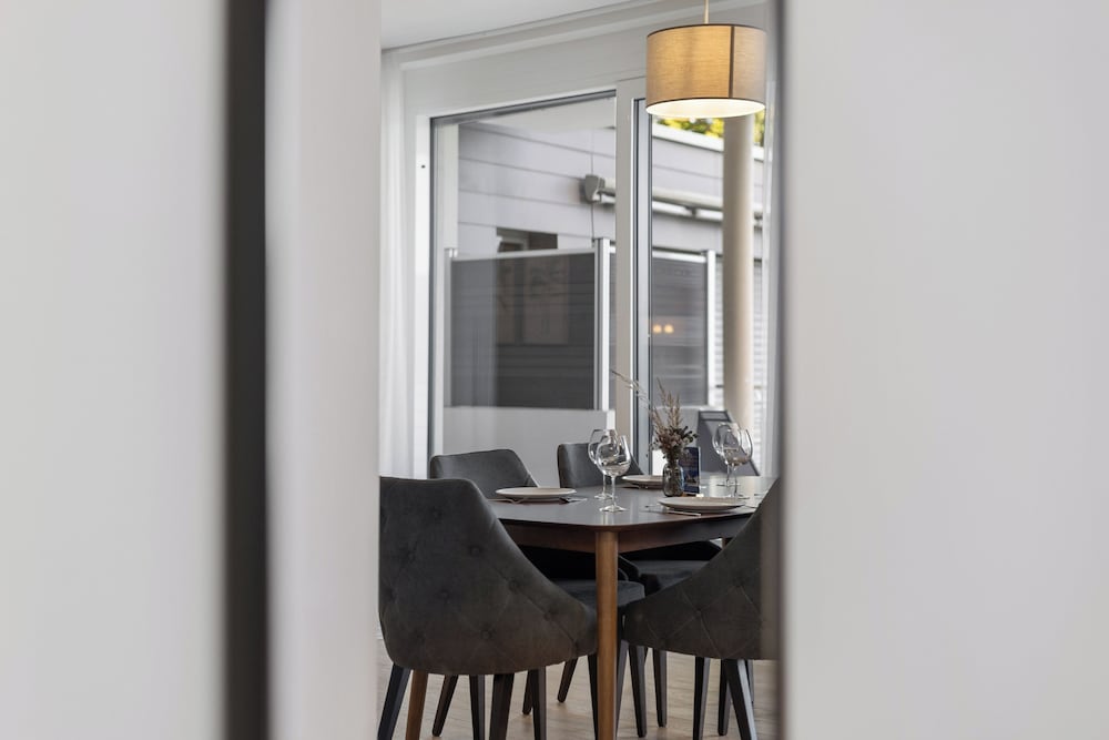 Maria Blick Lake View Apartments