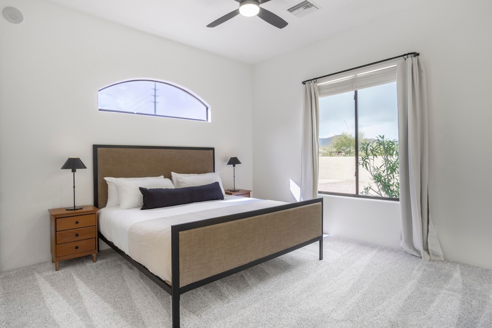 Arcadia by Avantstay Breathtaking Oasis in Scottsdale w Pool Hot Tub Game Room