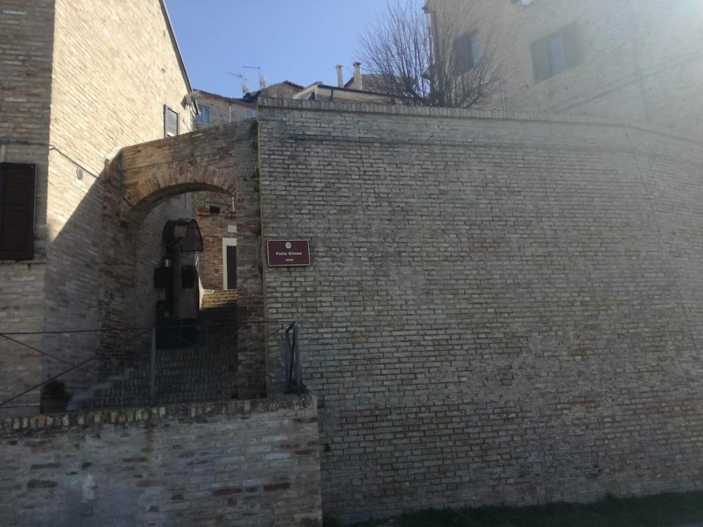 Photo 16