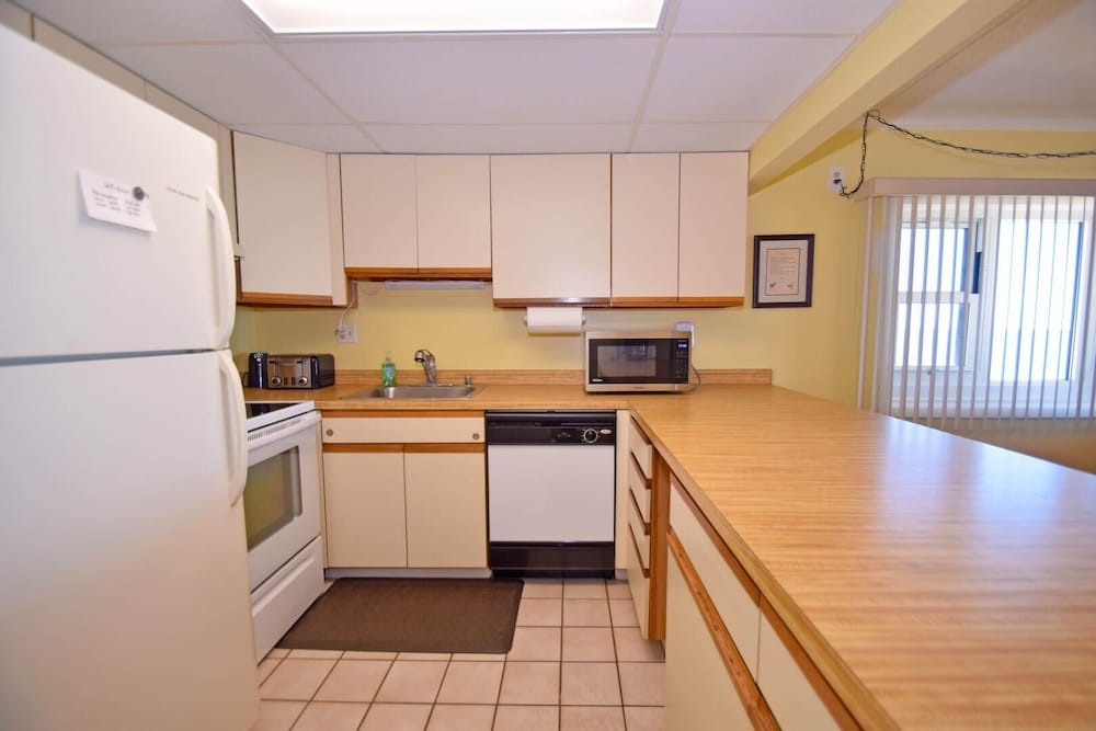 Ocean Place 416 3 Bedroom Condo