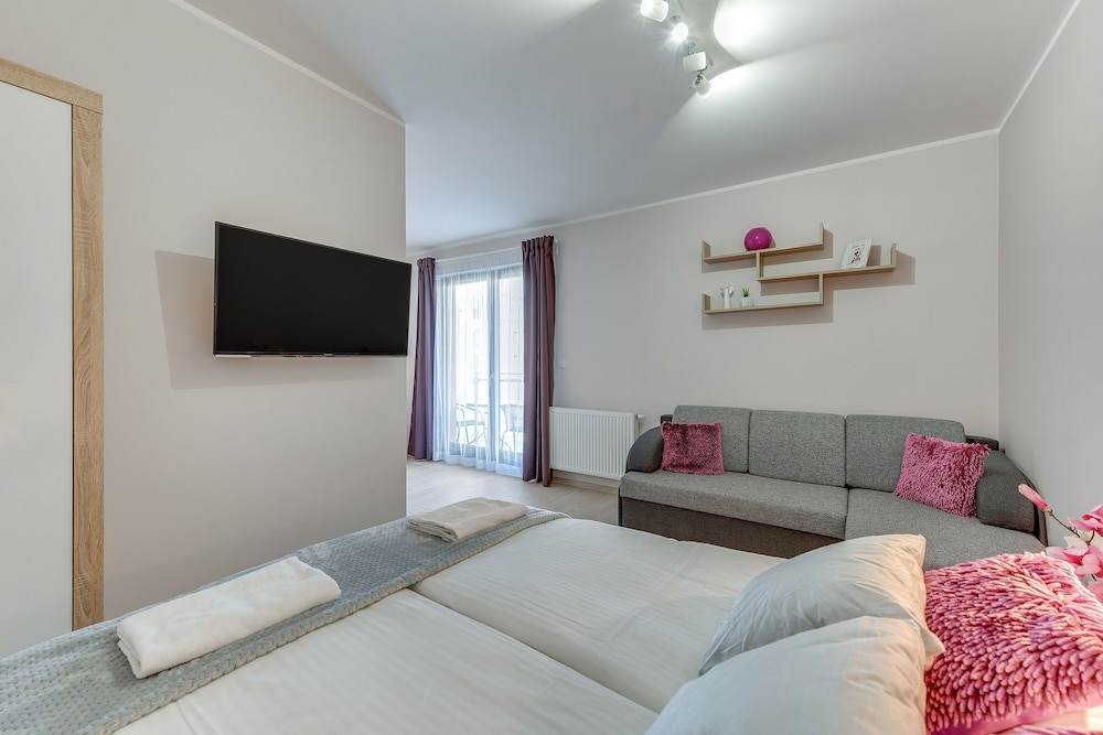 Apartinfo Aura Island Apartments