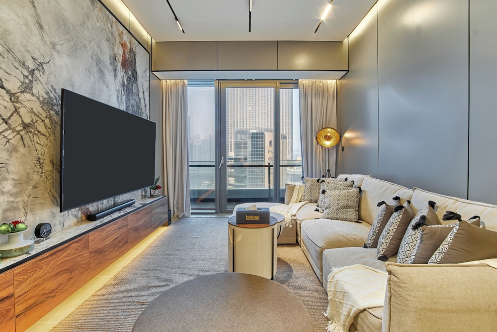 bnbme | Silverene Tower | 2 Bdr