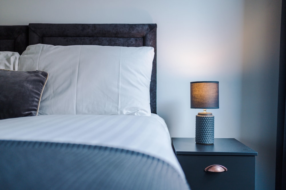 Hilltop Serviced Apartments - Ancoats view 4