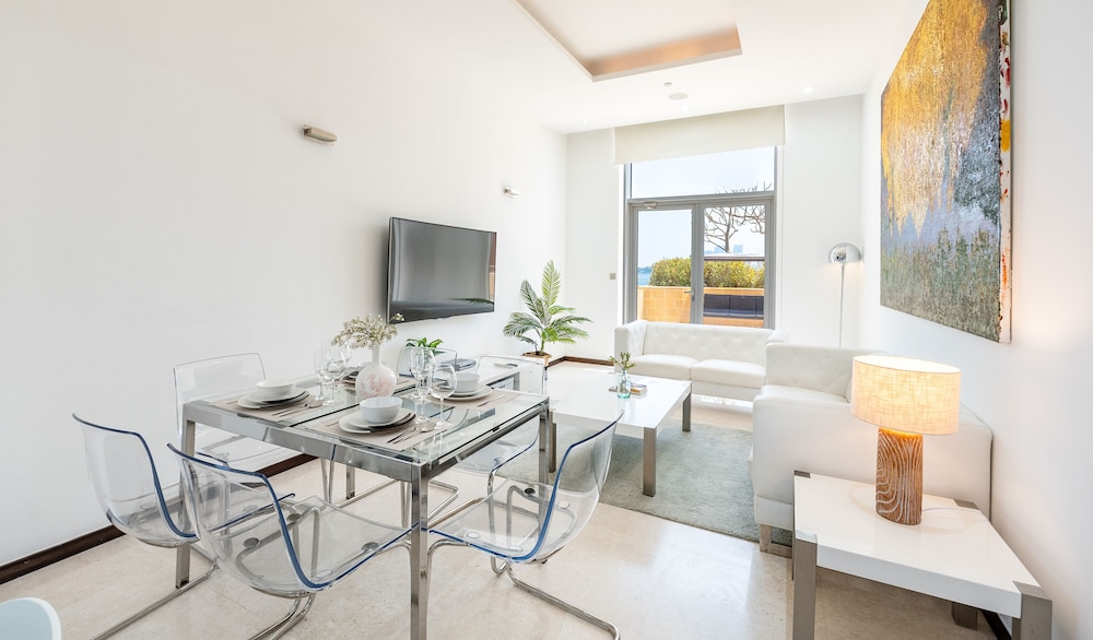 Tiara Residences - Mint Stay