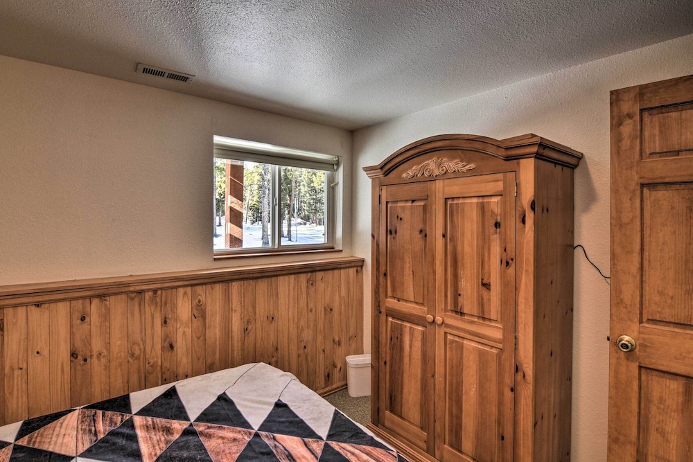 24-0107 16-acre Fairplay Cabin w/ Mountain Views! view 4