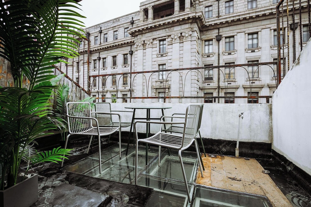 Shanghai Bund City Union Apartment