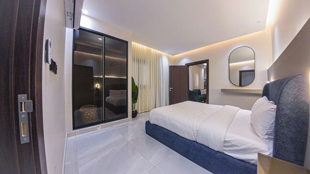 Hometel Rawda