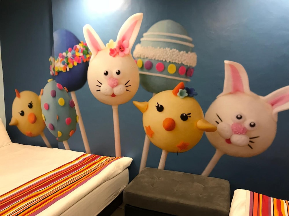 Candy house