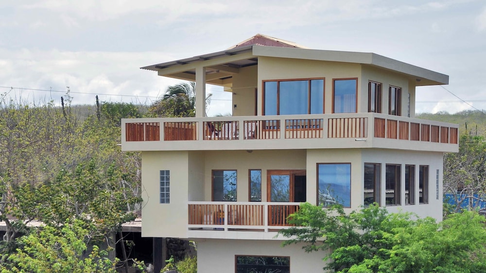 Galeodan Suites