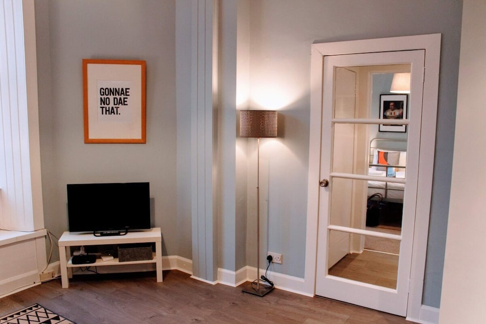 Stylish Apartment in Edinburgh's New Town
