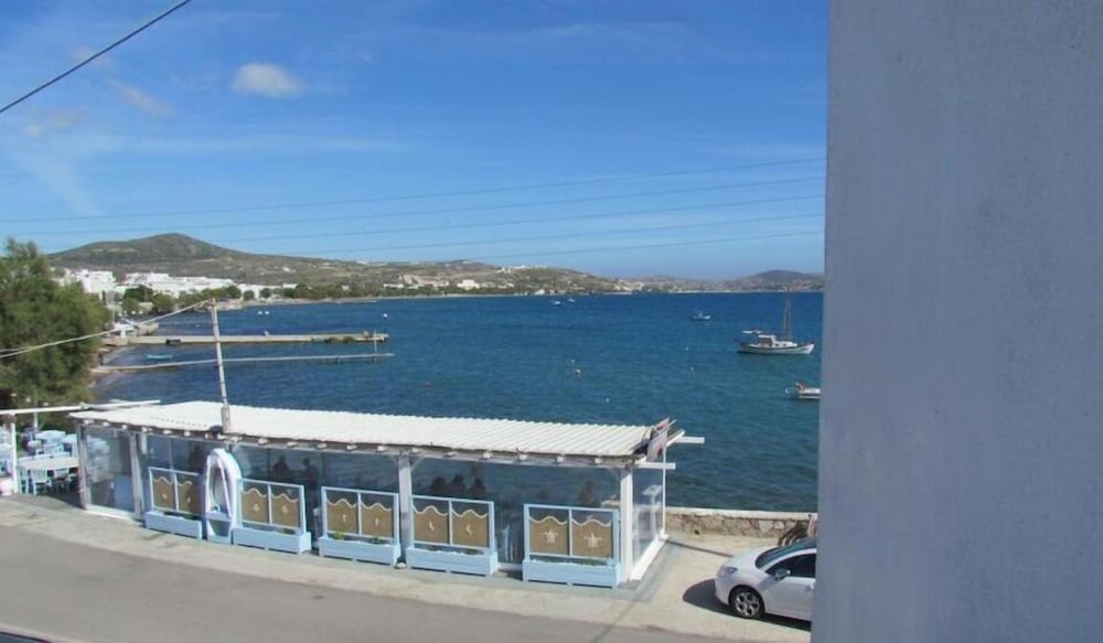 Milos Inn & Maisonette