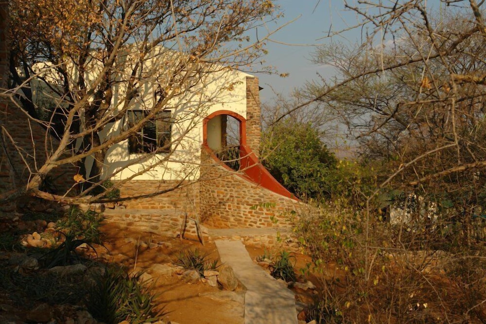 Photo 25