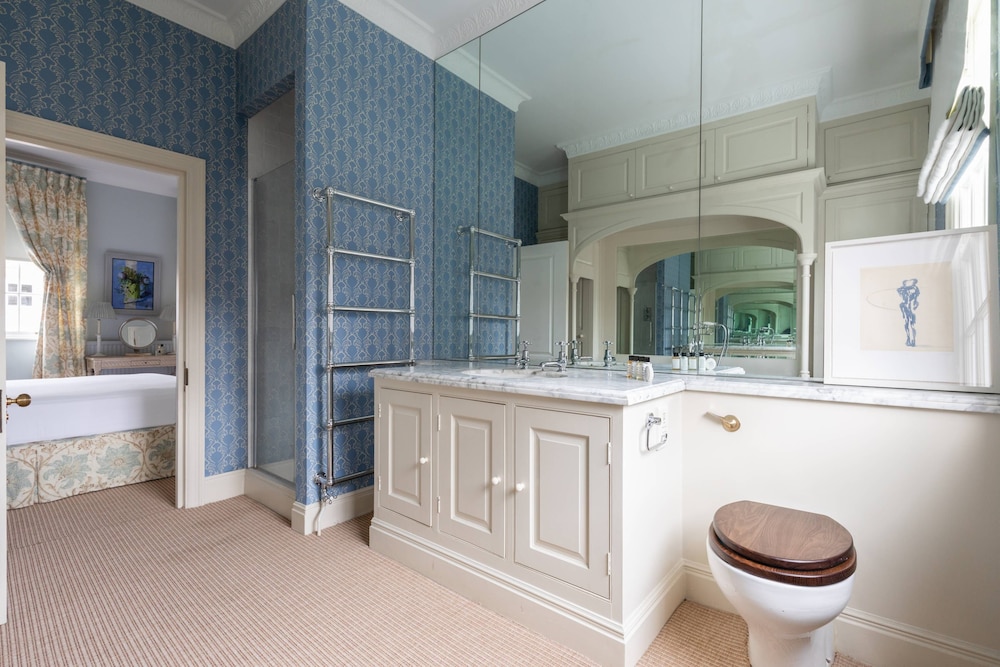 Chester Row IV by Onefinestay