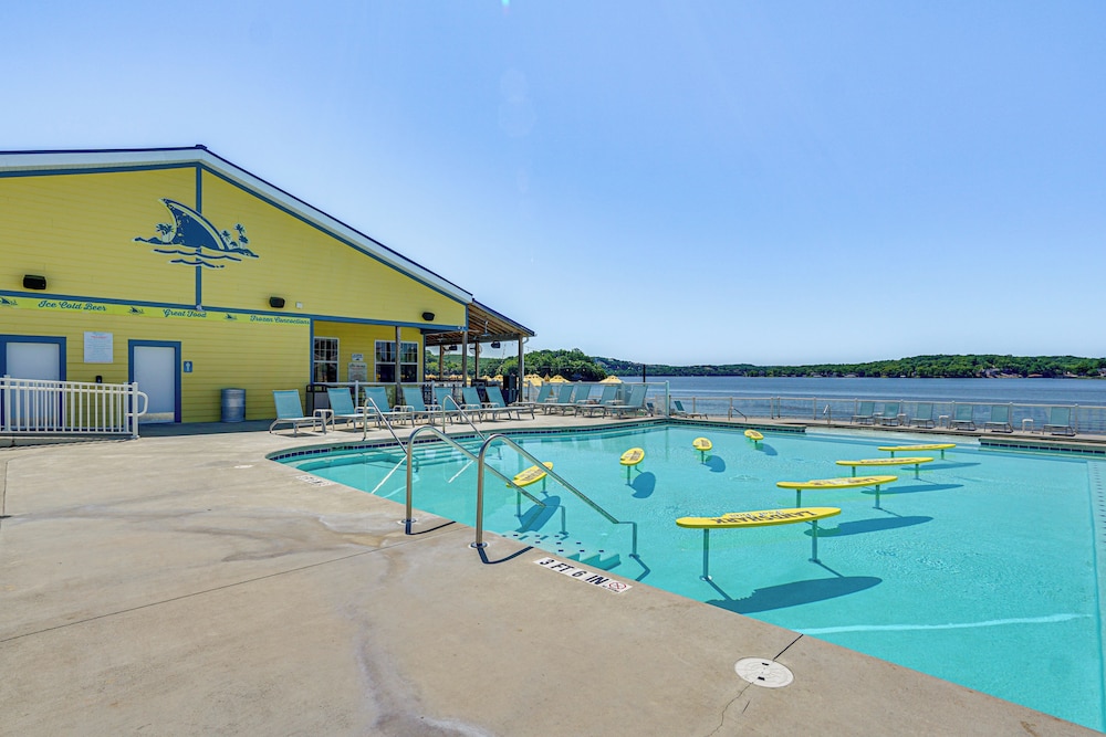 Margaritaville Lake Resort Home 1 Mi to Marina!