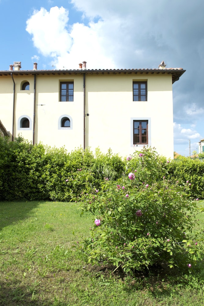 Residence Giuly Rosselmini