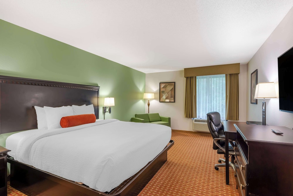 Best Western Plus Hopewell Fort Lee