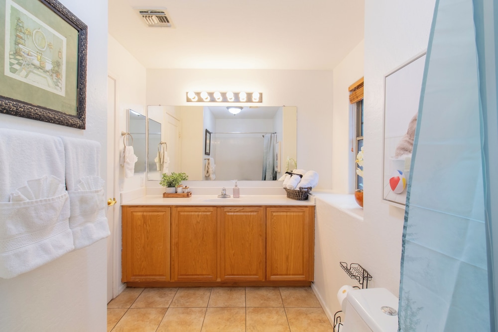 Casa Alessia 4BR Home & Heated Pool
