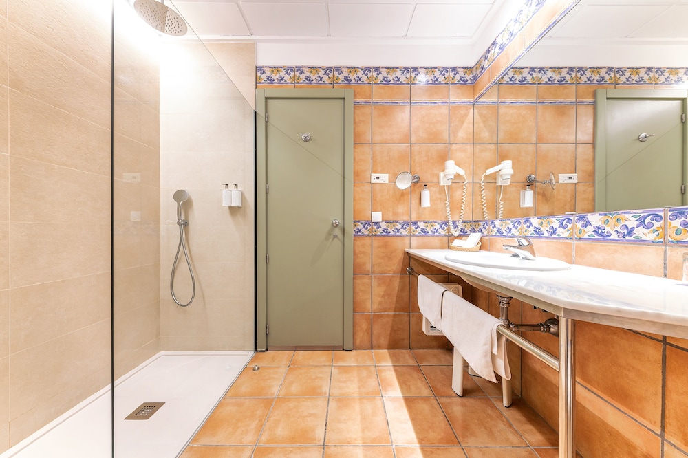 Elche Vacations - Hotel Jardin Milenio - Property Image 30