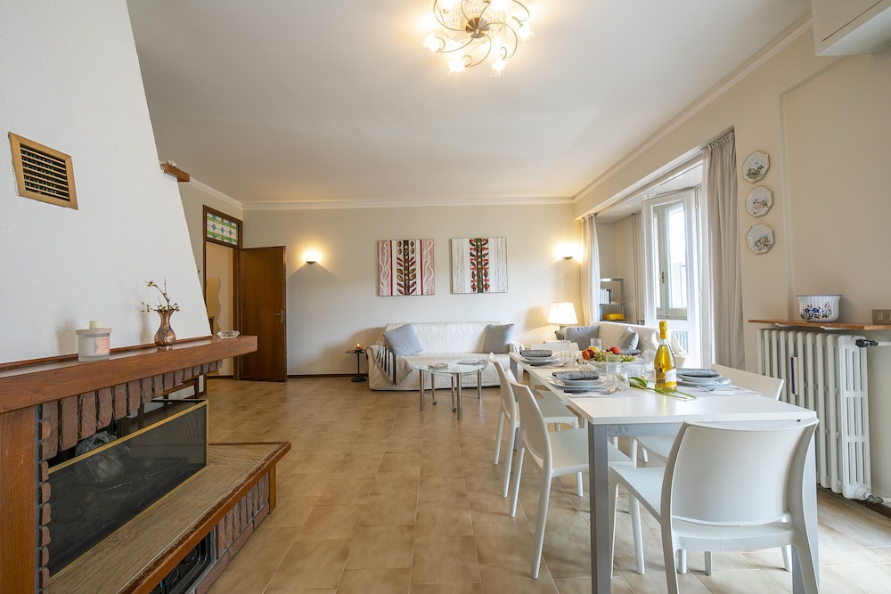 Apartment Cuba 300m From Garda Lake view 2