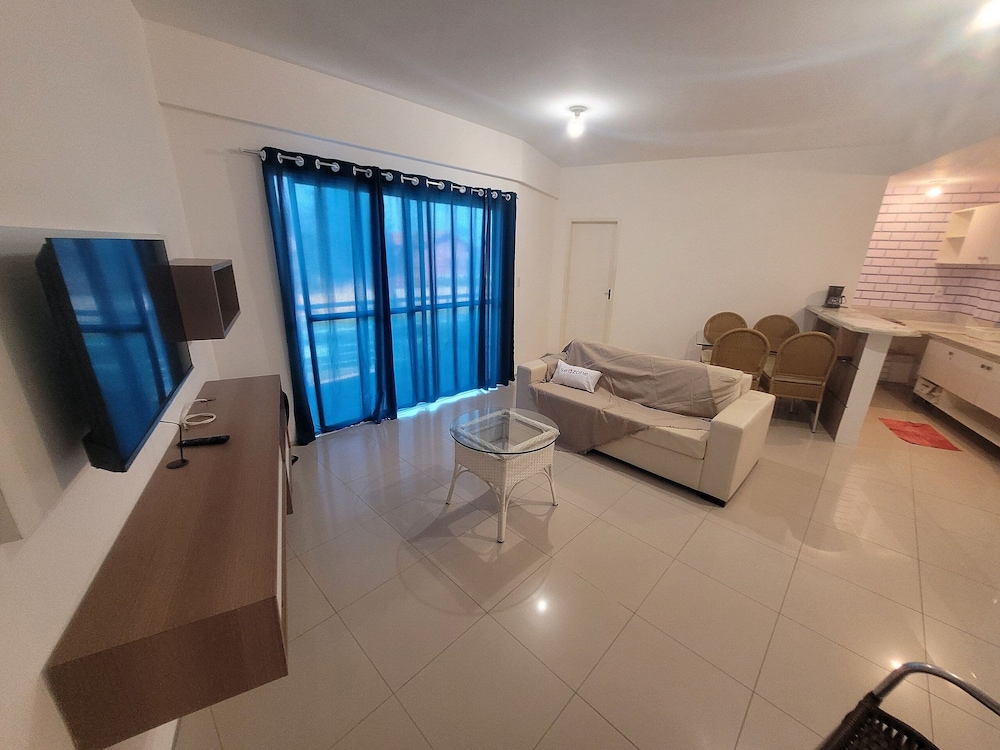 Apart With 2 Bedrooms, 150m From the Beach Kvd0201
