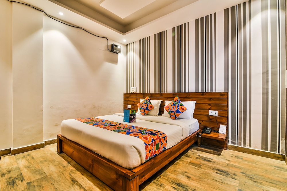 FabHotel Comfort Dome Sector 45