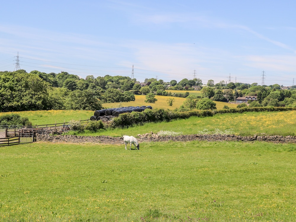 1 Barn Cottages