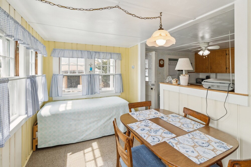 Coastal Cottage Retreat Steps From The Beach 2 Bedroom Cottage