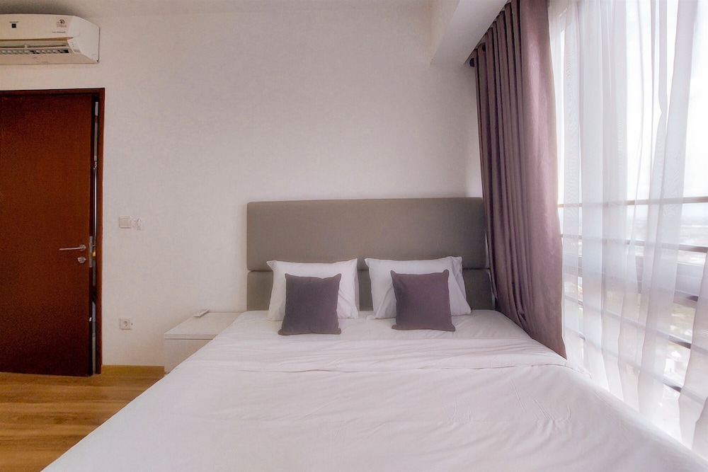 Cozy And Spacious 1Br At M-Town Signature Apartment