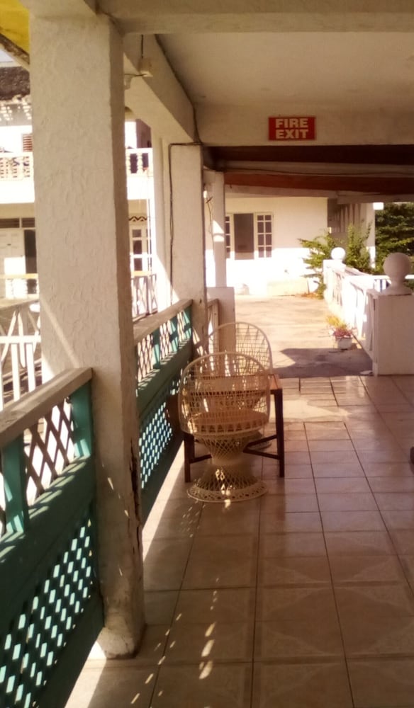 CariBlue Beach Hotel