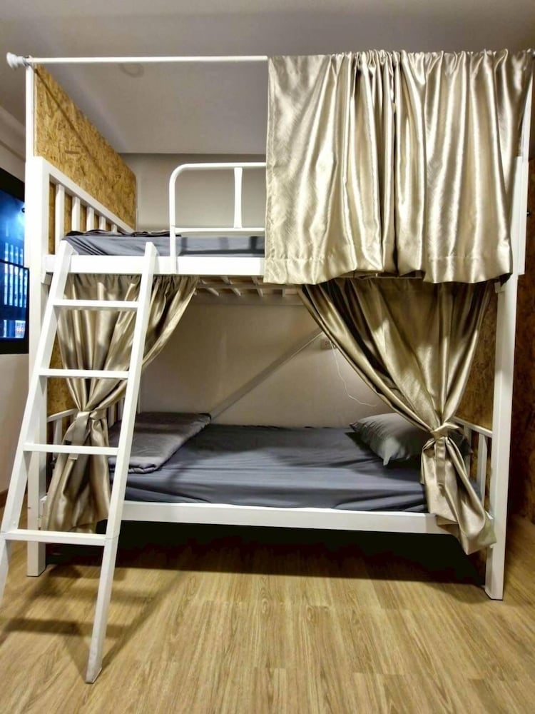 MaMa Hostel CNX