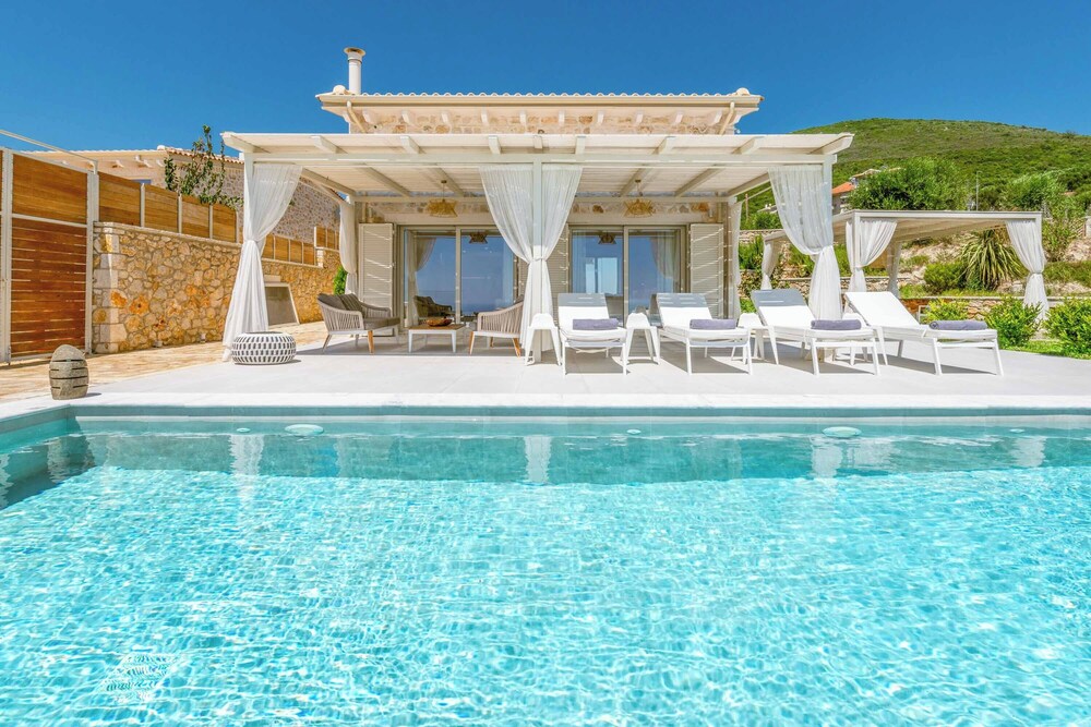 Horizon Blue Villa