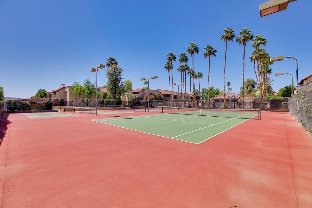 Golfer's Haven: Scottsdale Gem Near 21 Courses