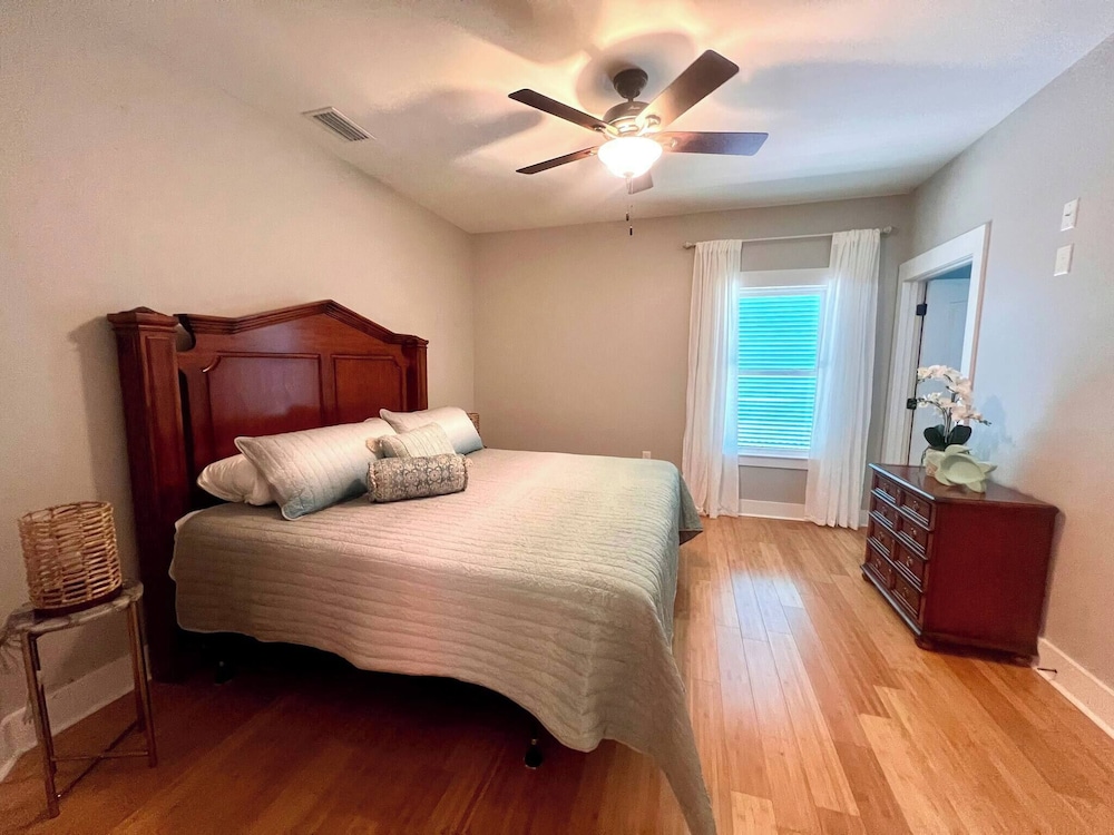 4005 Rookery 3 Sea Story With 2 Pools Beach Access and Lots of Beach Amenities