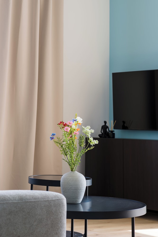 Sky by Kairos Apartments
