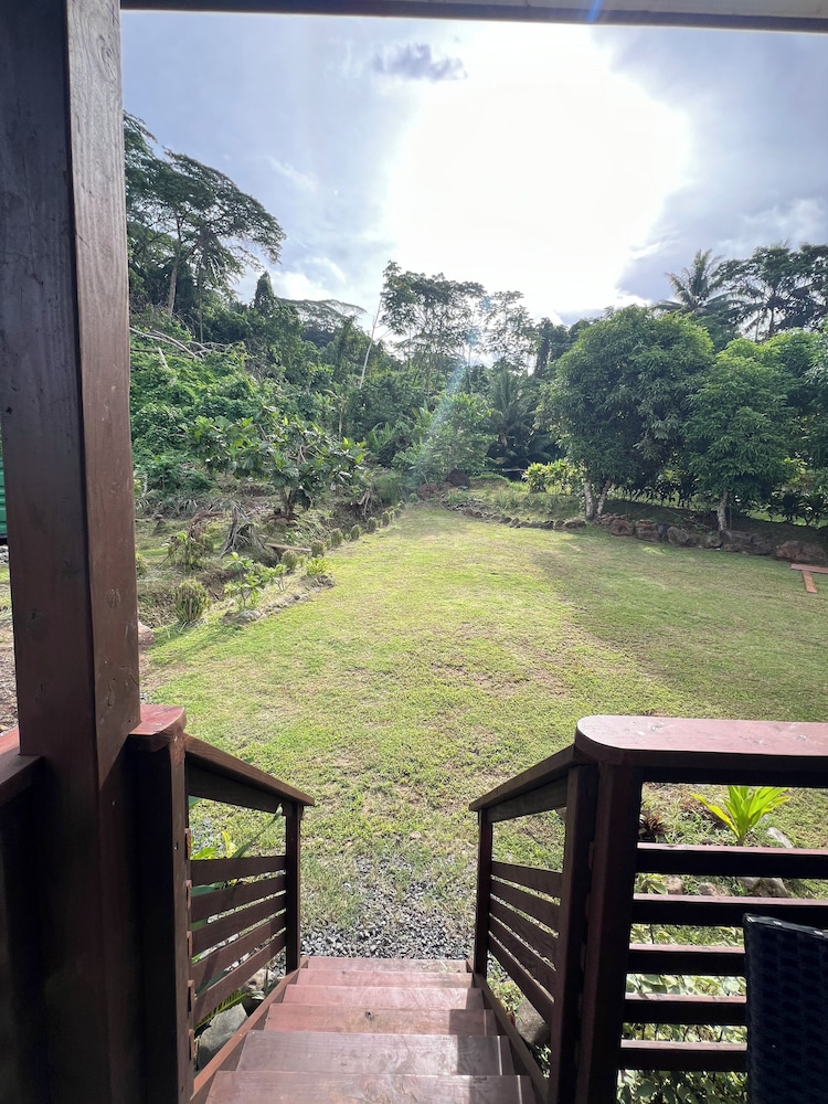 Moana Lodge