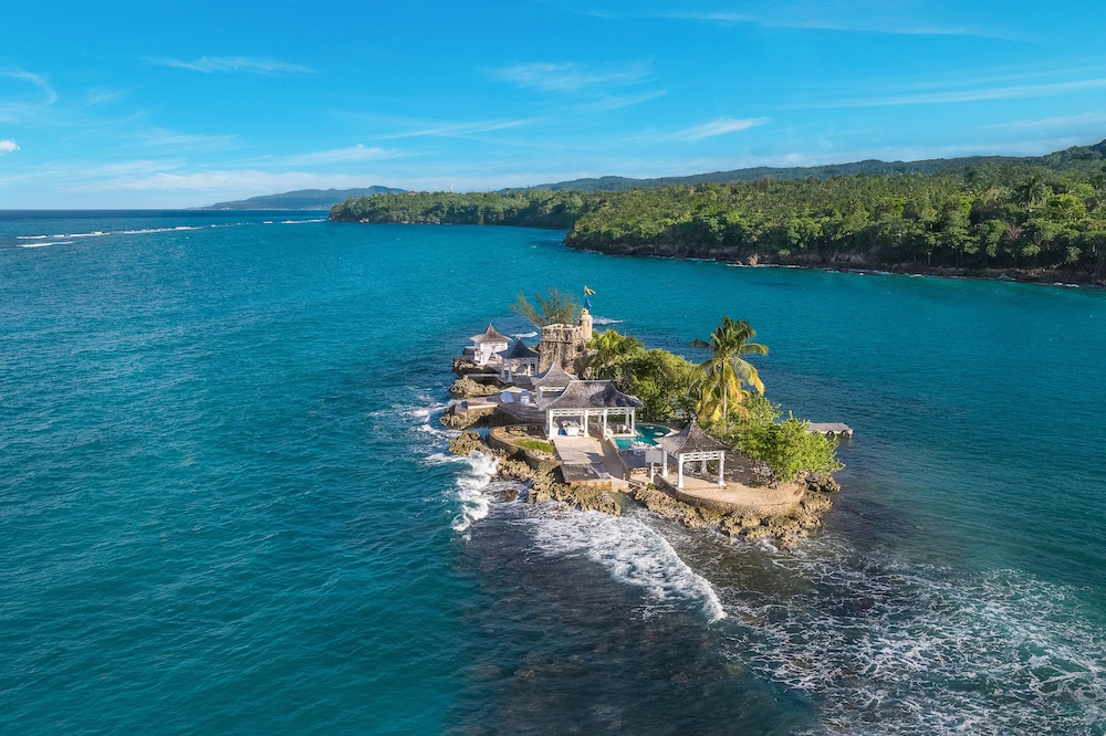 Couples Tower Isle 40