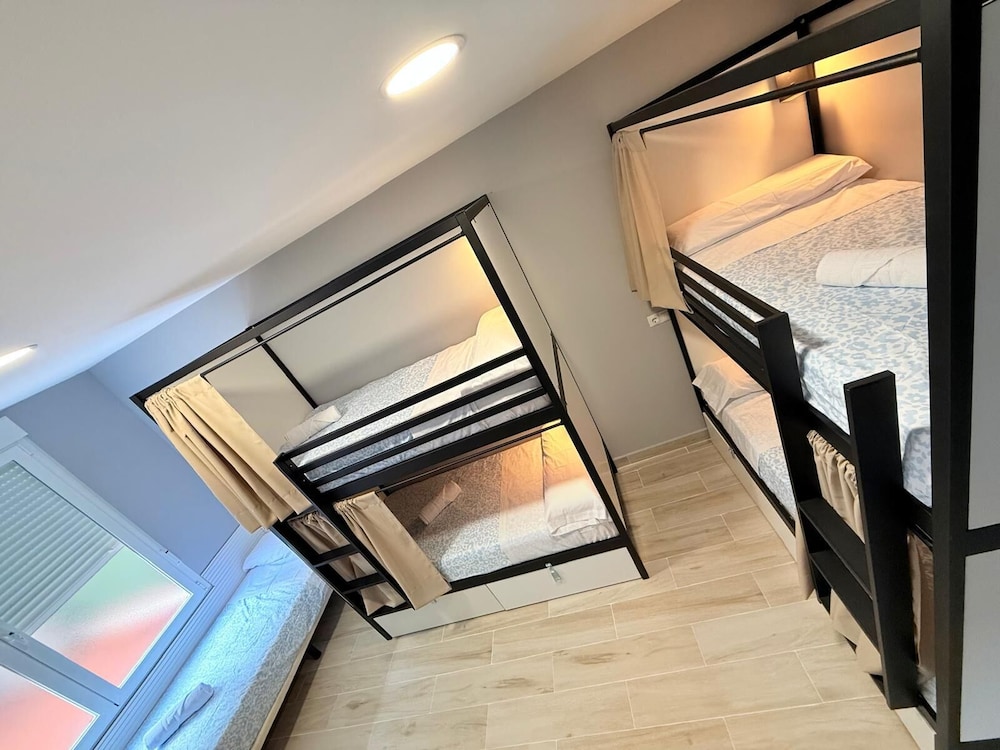 Hostel Vam Torrejon